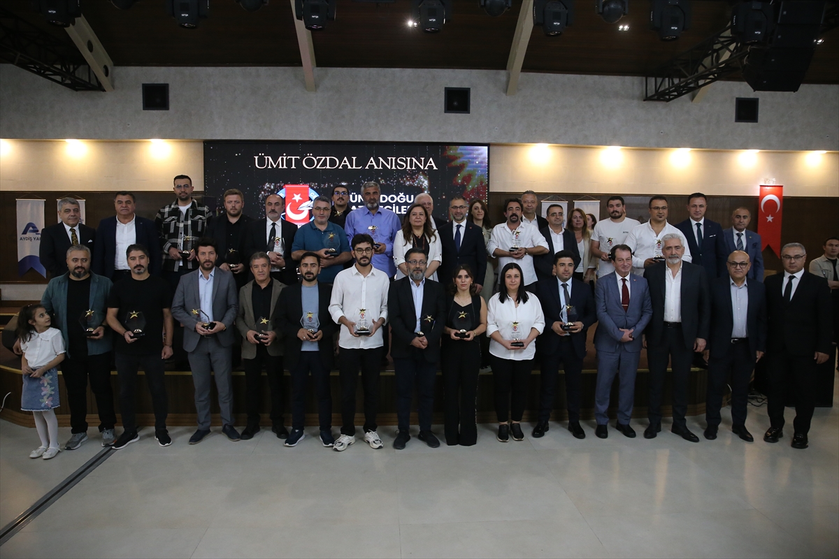 40.⁠ ⁠GGC ‘Yılın Başarılı Gazetecileri Ödülleri’ne Başvurular Başlıyor!